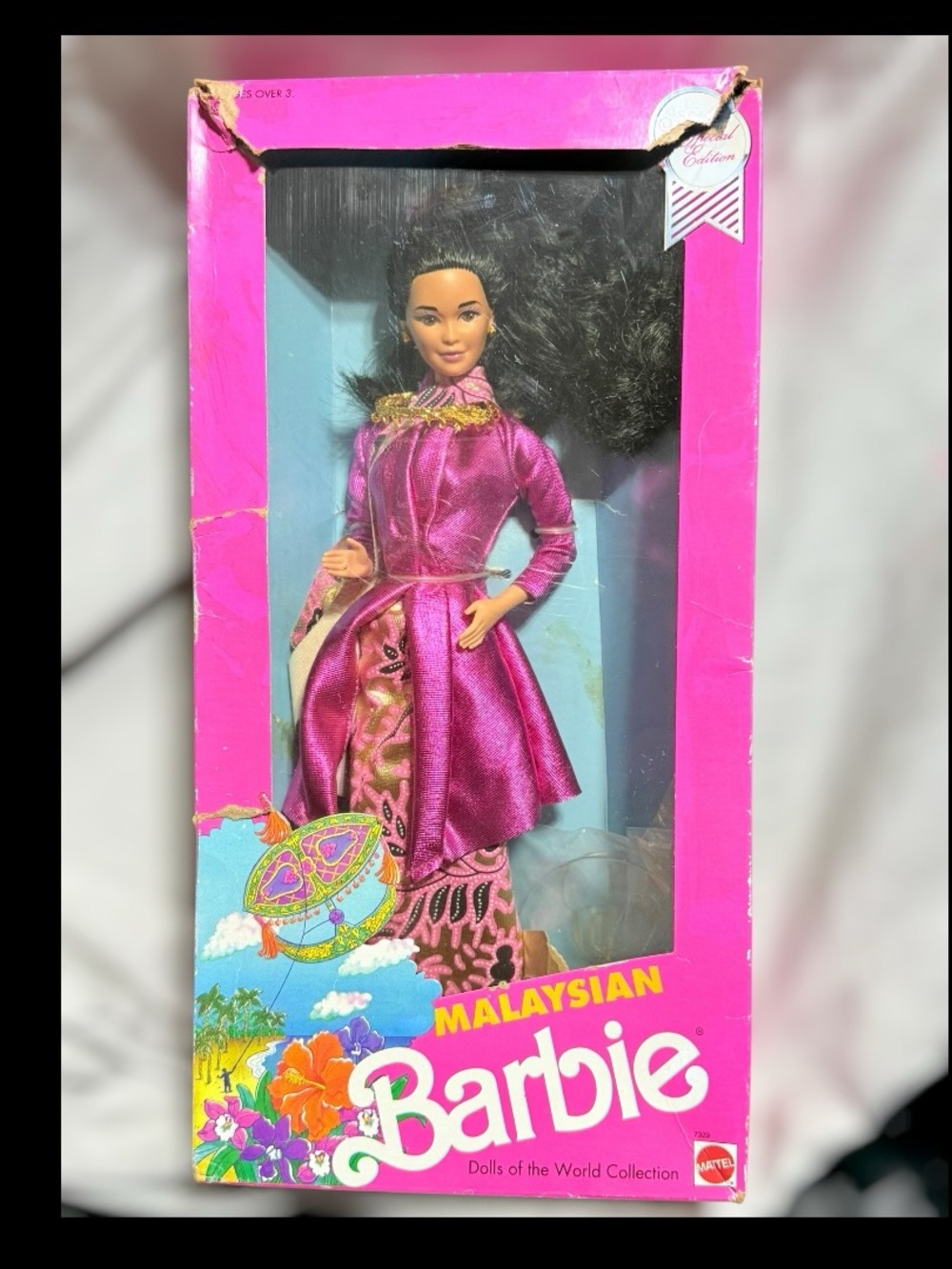 Vintage 1990 Malaysian Barbie #7329 Dolls of the World Special Edition In Box